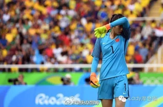 狗比赛游泳得了冠军_游泳冠军是哪个动物_搜索游泳冠军