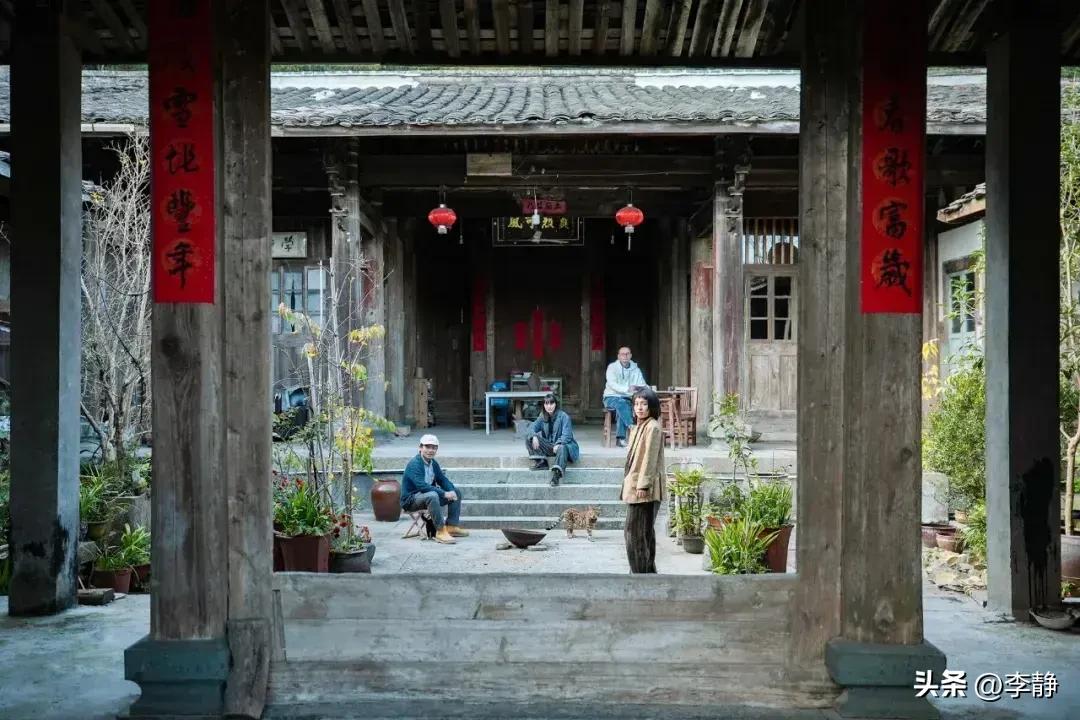 隐居式的生活_最真实的隐居生活方式_隐居生活好吗