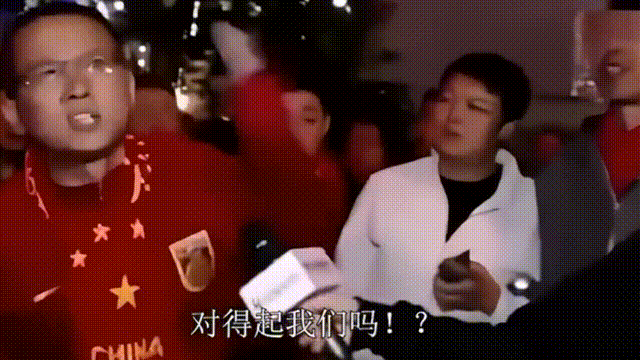 巩汉林拿的足球冠军_ehome拿lol冠军_埃及足球队拿冠军
