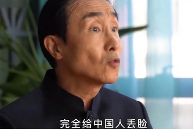 足球冠军拿巩汉林多少钱_疯狂的足球电影巩汉林_巩汉林拿的足球冠军
