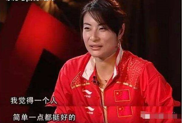 游泳晶晶冠军女孩是谁_游泳冠军叫什么晶晶_游泳冠军女晶晶