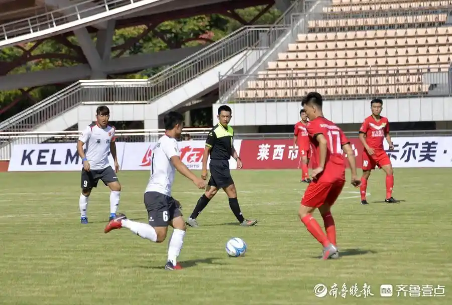 青岛足球历史简介_青岛足球队2021_青岛青春足球队历史