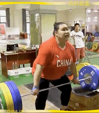 中国女举重冠军雯雯是哪里人_举重冠军女2021李雯雯_女子举重冠军李雯雯